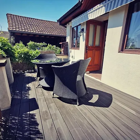 Les 3 Ceps Holiday home *