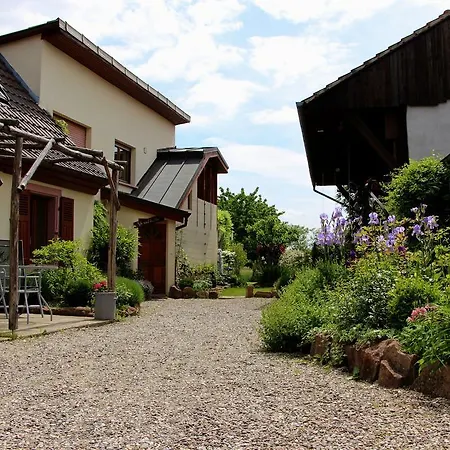 Holiday home Les 3 Ceps